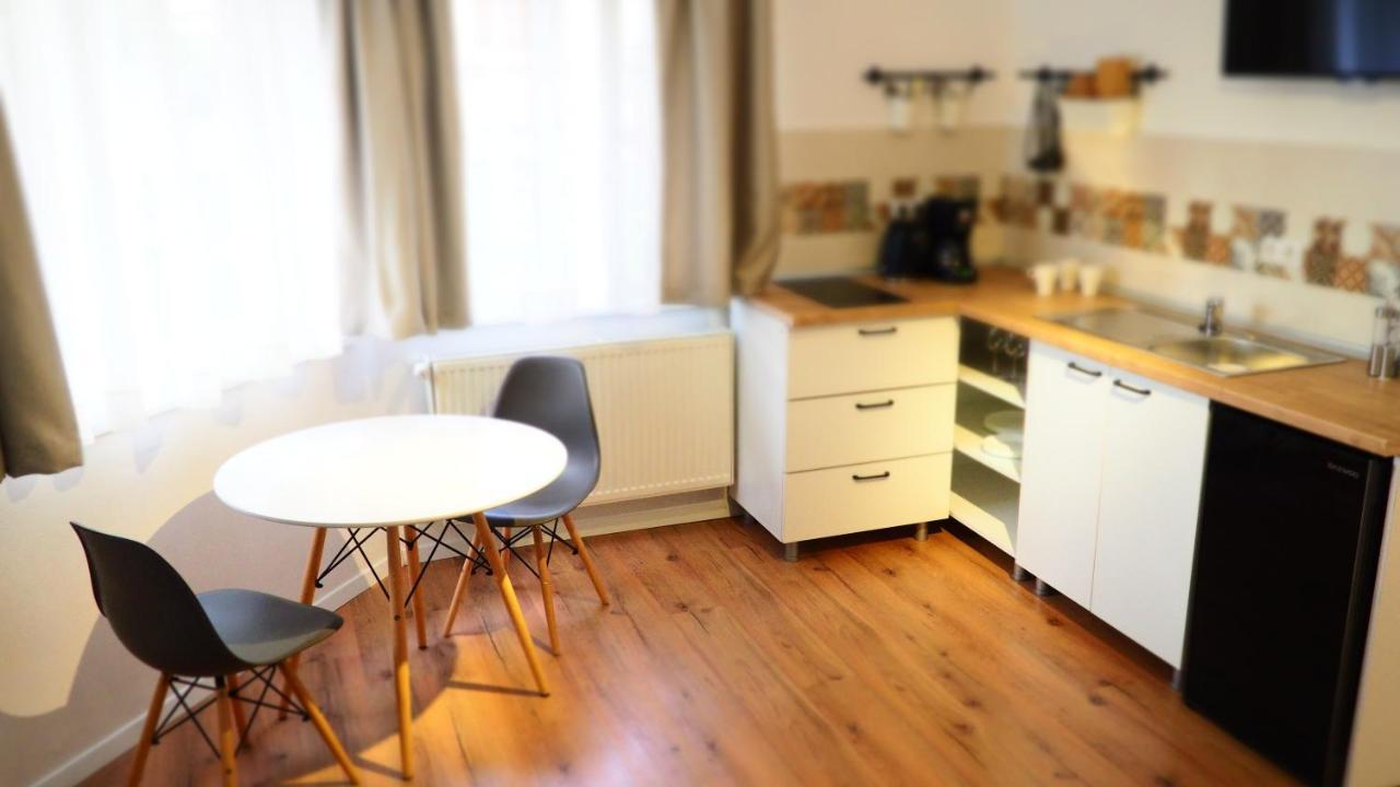 Willow&Pillow Apartments Сибиу Экстерьер фото